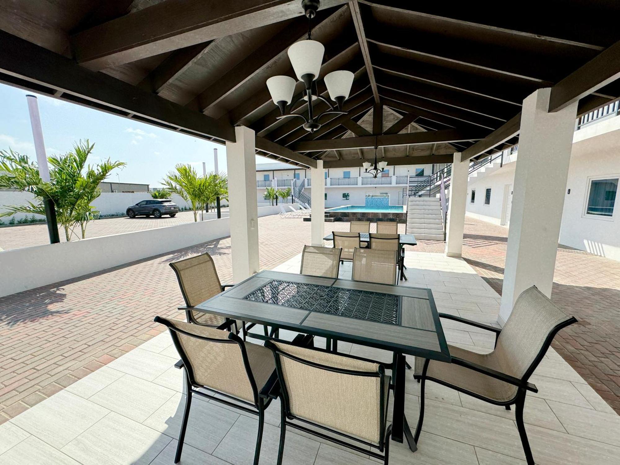 Bon Bini Suites Oranjestad Exterior foto